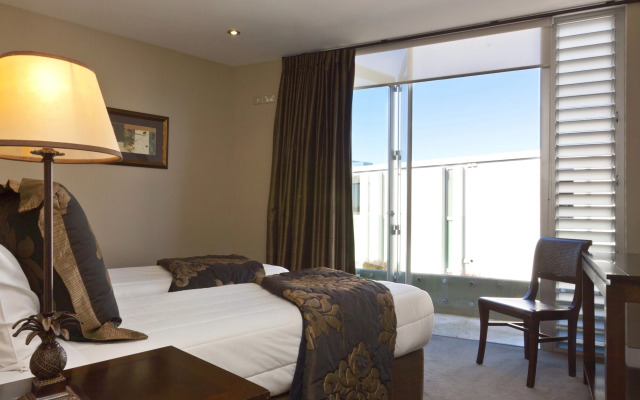 The Reef Resort