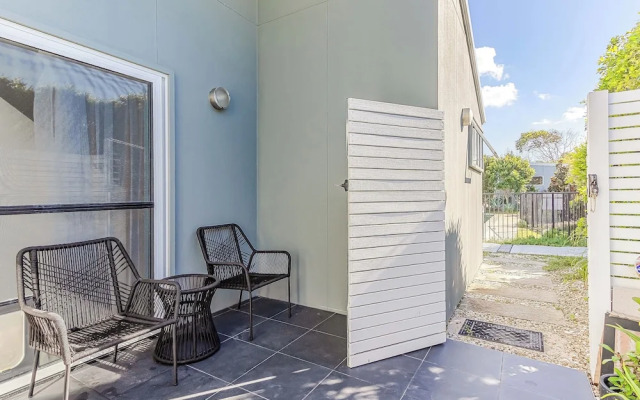Pandanus Pocket - 13