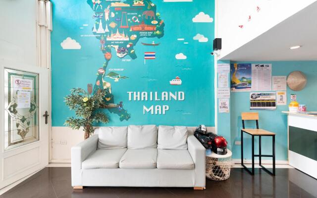 At Khaosan Hostel - Adults Only