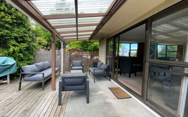 66 Conical Hill Road