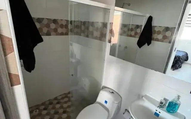 Habitación Auxiliar en Apto Compartido piso 26