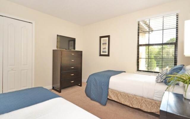 Tropical Fountains 3 Bedroom Condo by RedAwning