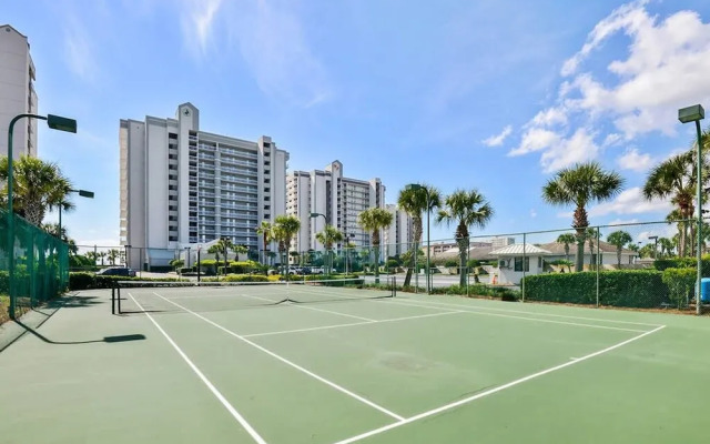 Pelican Pointe1204 3BR 2BA Gulf-front