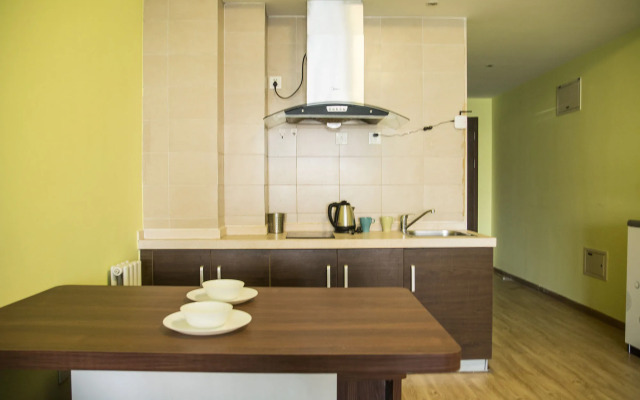 Rich & Young Beijing Guangqumen Service Apartment