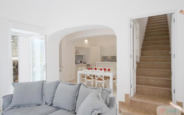 Villa Imperati - Splendid Villa With Private Pool Overlooking the sea