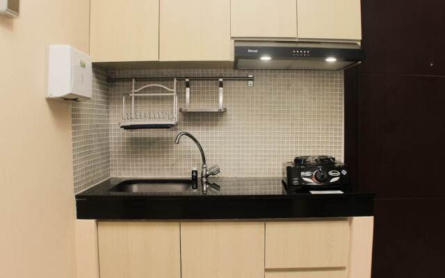Comfort 1Br At Sky Terrace Apartment