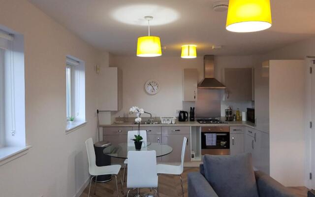 9 Royal View Apartment