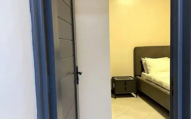 LivLuxe Apartments 6