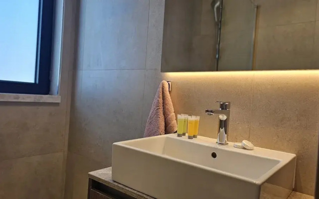132 LCA - Stay Diamond Apartment