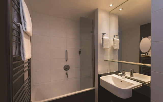 Adina Apartment Hotel Berlin CheckPoint Charlie