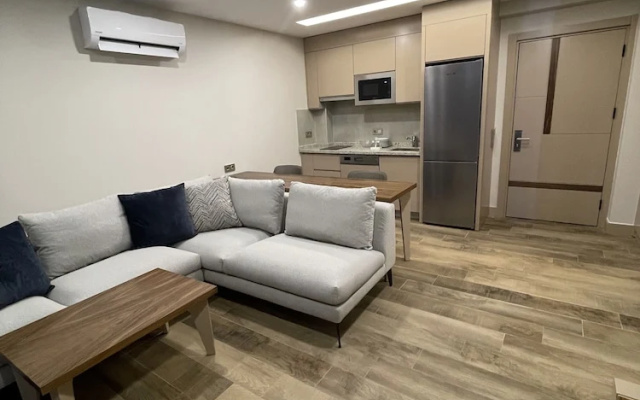Green Garden City Luxury Apart