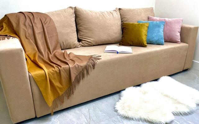 Апартаменты на улице Красных Партизан 1/4 к16