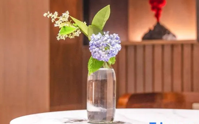 Shanghai Meiyi Hao Hotel (Fengxian Longhu Jinhui Tianjie Store)