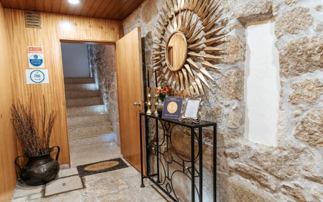 Authentic Porto Apartments