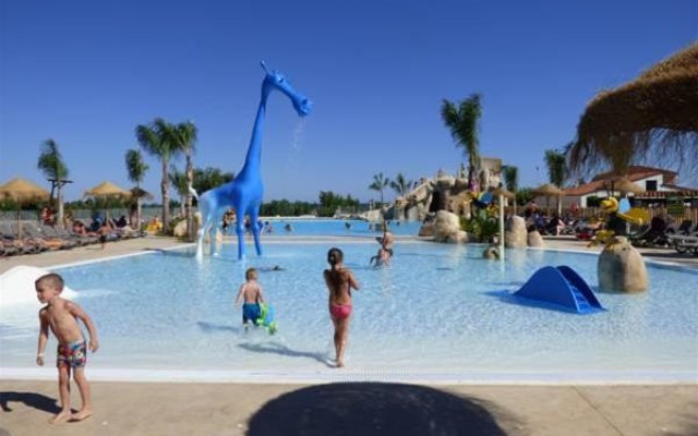 Camping Els Prats Village