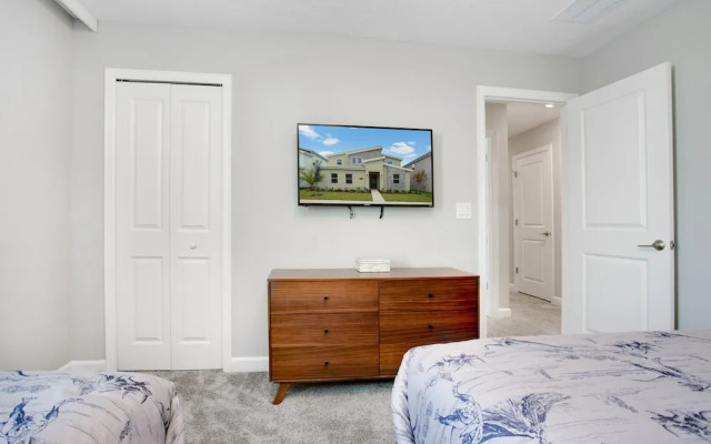 9BR Villa with Game Room & Theater