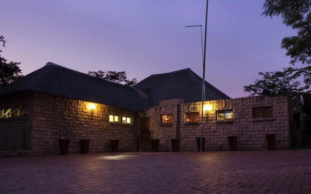 Izapa Bush And Game Lodge