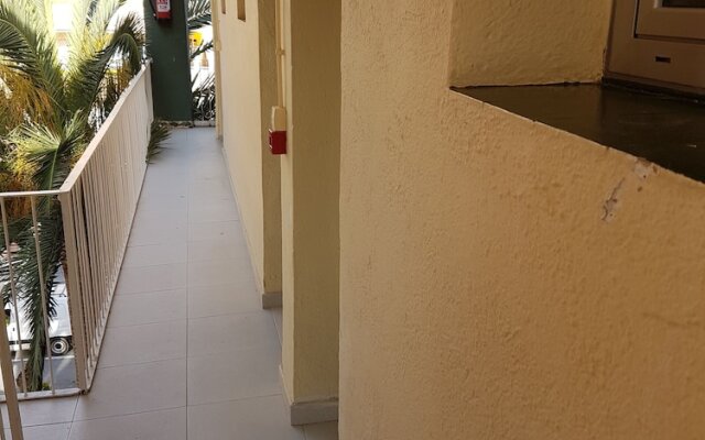 Hostal Montsant
