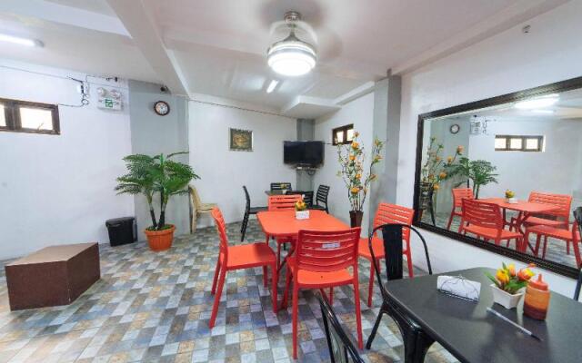 RedDoorz @ San Antonio Binan