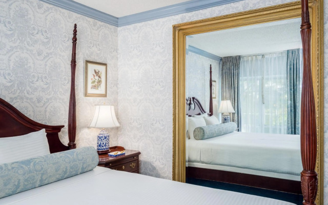 The Farmington Inn & Suites