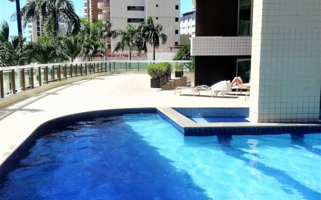 Sea View Praia de Iracema 2 Bedrooms 5 People 200mb Wifi By DM Apartments