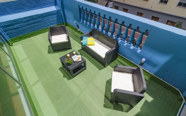 La Fabrica Urban Hostel