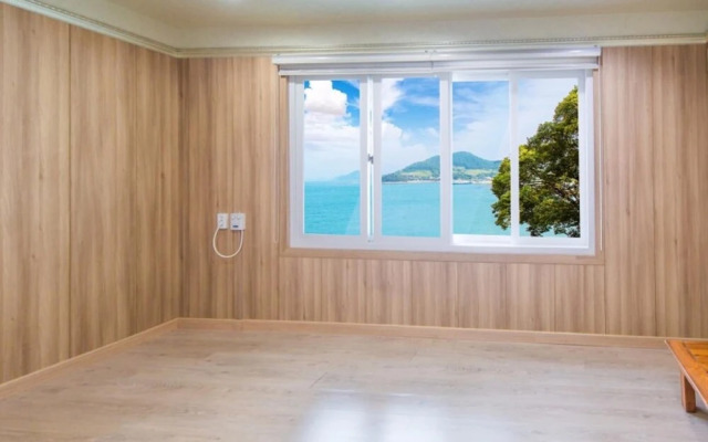 Yeosu Yewon Healing Pension