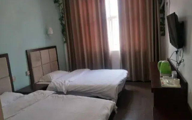 Xinzheng Yujiayu Express Hotel (Shuanghu Avenue Engineering College)