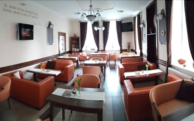 Garni Hotel Tatramonti