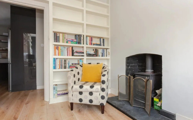 Charming 1 Bedroom Apartment in Vibrant East Dulwich