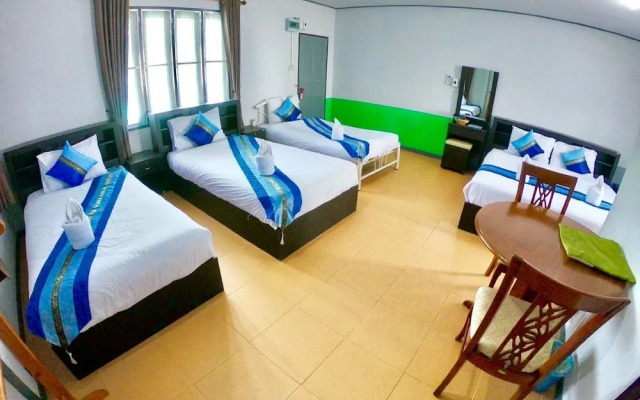 Revolution Pai - Hostel