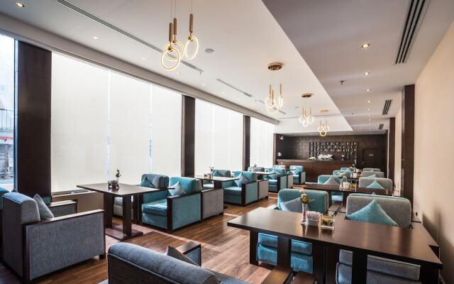 Naviti Warwick Dammam
