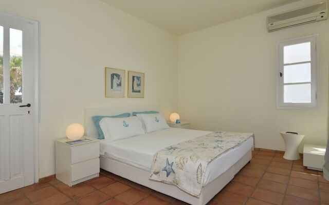 Charming Villa in Paros with Swimming Pool
