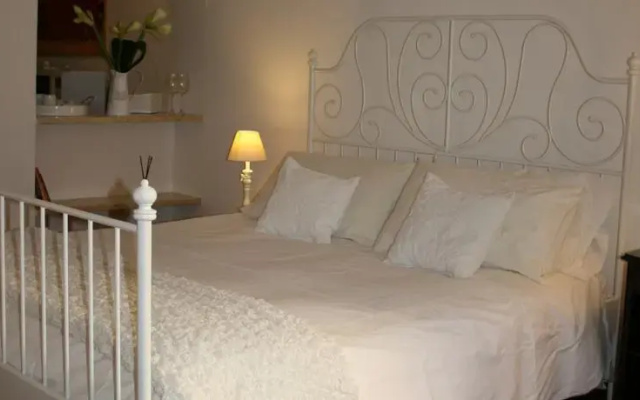 RomAntique Suites