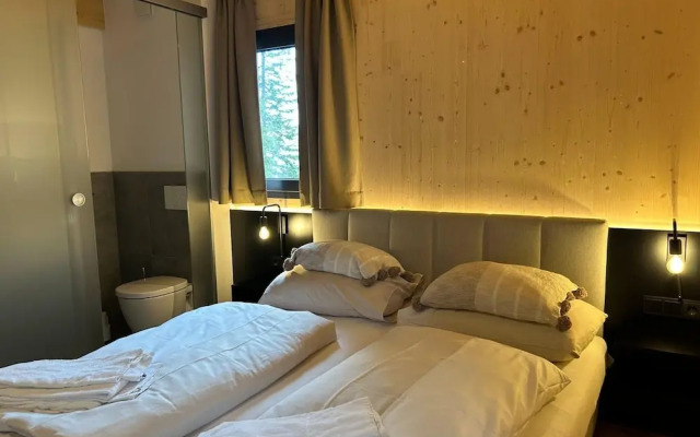 Beautiful Chalet With Balcony