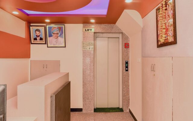 OYO 28054 Hotel Suraj Villa