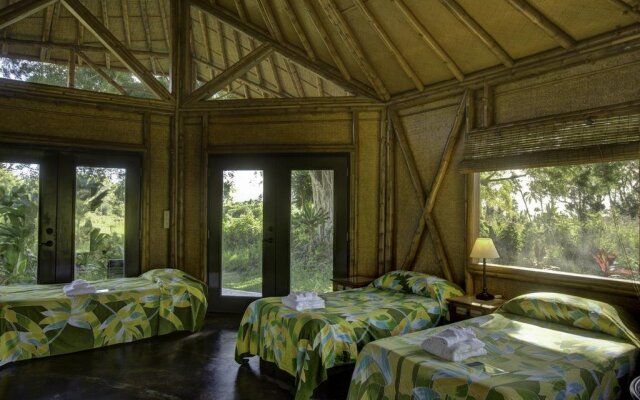 Kalani Oceanside Retreat