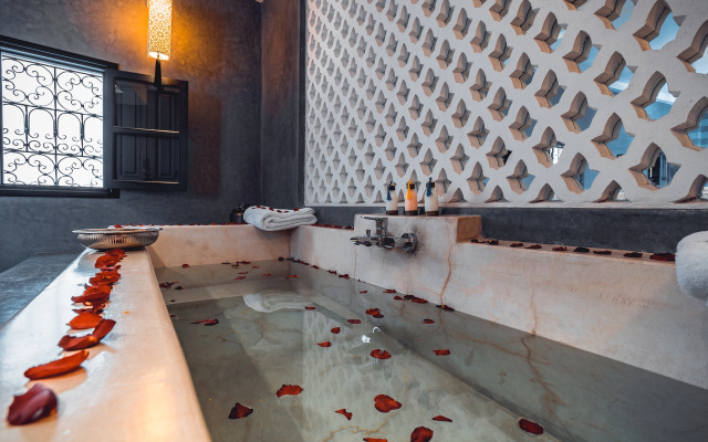 Ambre Epices Medina Riad