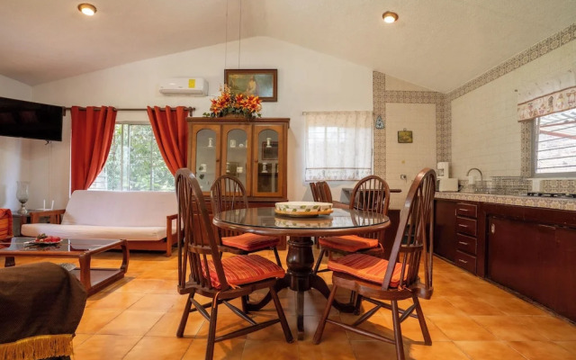 Vacation house with pool - Temixco 2 BR