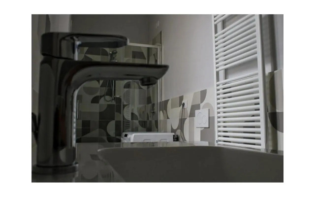 Delizioso appartamento in villa al mare