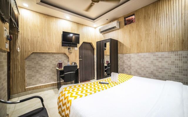 FabHotel Landmark Awadh