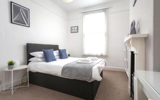 St George's Place - Fab Cheltenham Town House