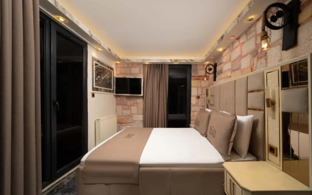 Ren Plus Suit Bakirköy