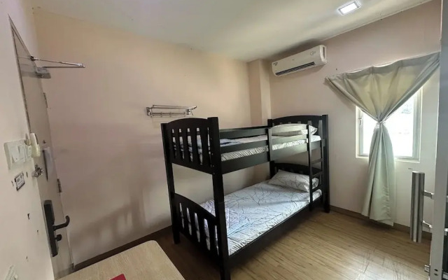 ABC Hostel at Alpha Bukit Serdang Seri Kembangan