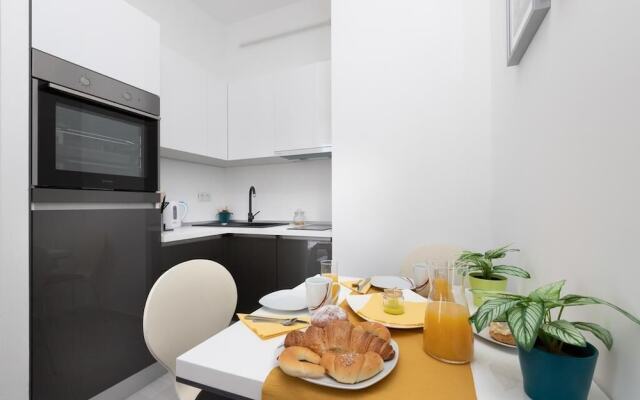 Elenas Rooms & Apartment