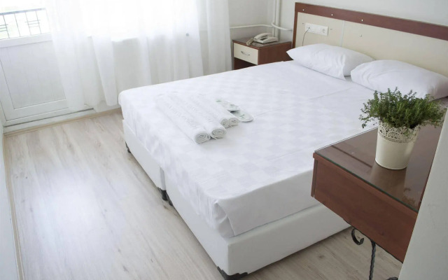 Yildirim Hotel