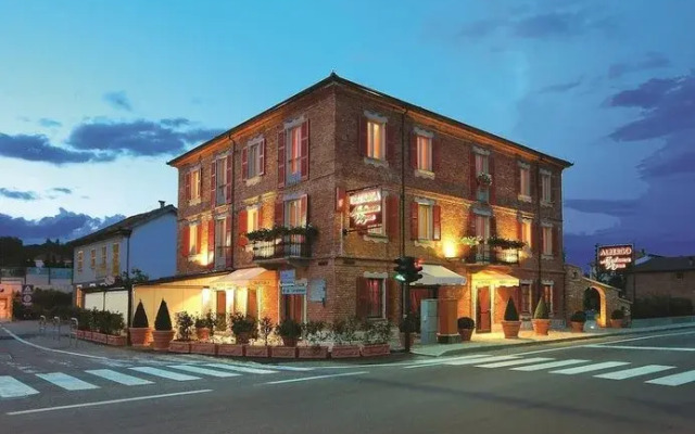 Nassau Beach Hotel