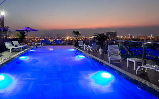 Aria Grand Hotel  Apartments