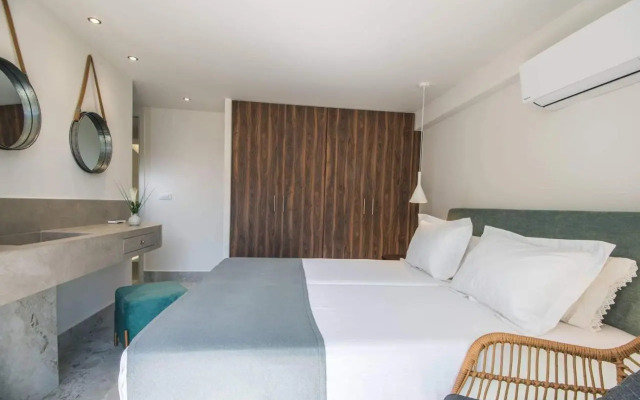 Nama Sea Side Suites