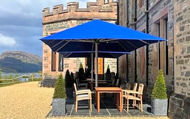 Duncraig Castle Bed and Breakfast
